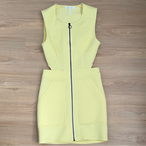 BCBGMaxAzria Dresses & Skirts - BCBGMaxAzria Lemon Yellow Sleeveless Zip-Front Mini Dress